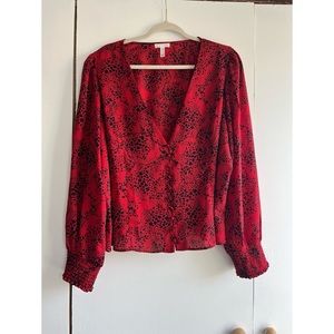Leith Nordstrom Red and Black 3x Button Front Top